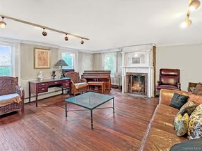 118 Shelter Rock Road, Roslyn NY 11576