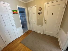 43 N Forest Avenue C21, Rockville Centre NY 11570