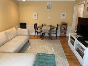 43 N Forest Avenue C21, Rockville Centre NY 11570