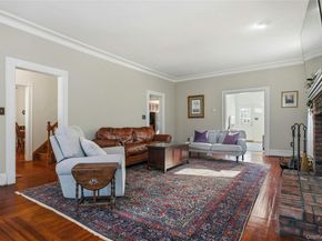 13 Walnut Street, Glen Head NY 11545