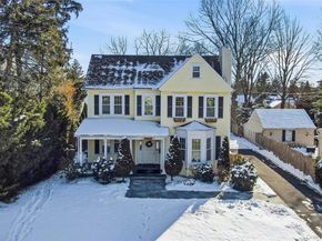 13 Walnut Street, Glen Head NY 11545