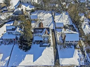 13 Walnut Street, Glen Head NY 11545