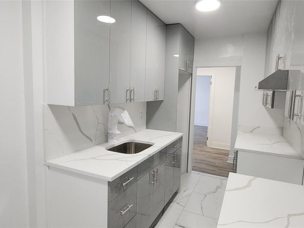 83-52 Talbot Street 1J, Kew Gardens NY 11415