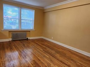 141-39 Union Turnpike 1O, Flushing NY 11367