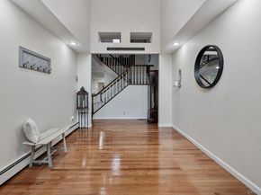 6 Daniel Way, Setauket NY 11733