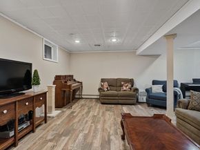 6 Daniel Way, Setauket NY 11733