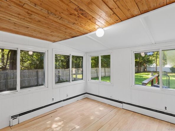 44 S Swezeytown Road, Middle Island NY 11953