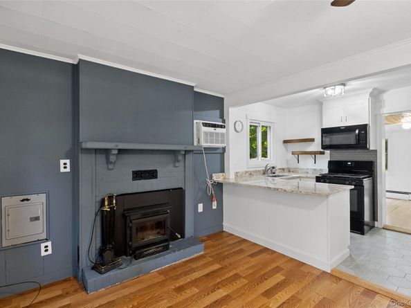 44 S Swezeytown Road, Middle Island NY 11953
