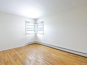 217 Wellington Road S, Garden City South NY 11530