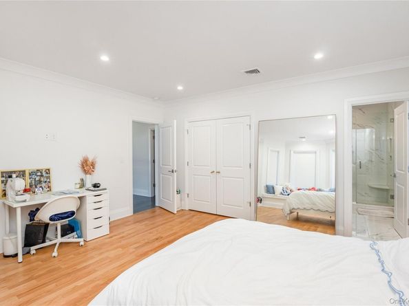 190-22 Nero Avenue, Hollis NY 11423