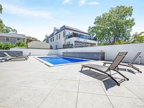 190-22 Nero Avenue, Hollis NY 11423