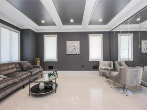 190-22 Nero Avenue, Hollis NY 11423