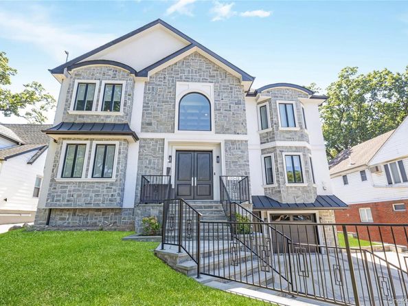 190-22 Nero Avenue, Hollis NY 11423
