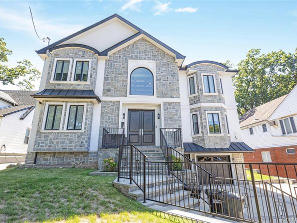 190-22 Nero Avenue, Hollis NY 11423
