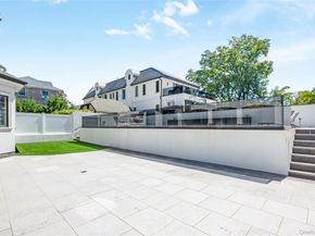 190-22 Nero Avenue, Hollis NY 11423
