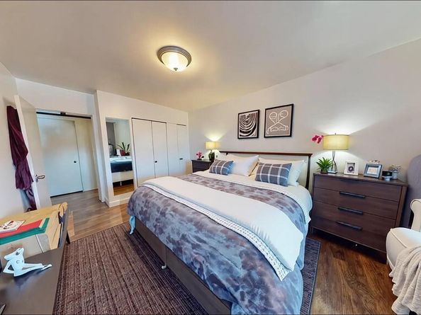 7252 Metropolitan Avenue 3C, Middle Village NY 11379