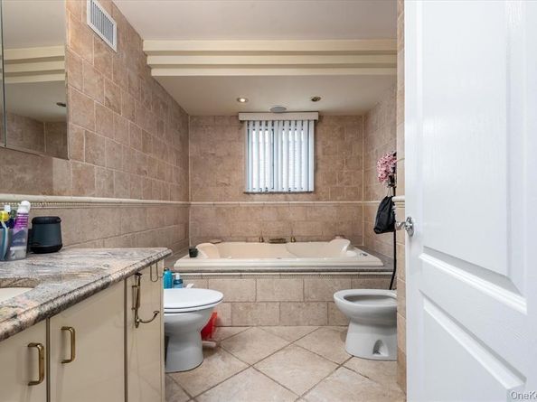 161-36 95th Street, Howard Beach NY 11414
