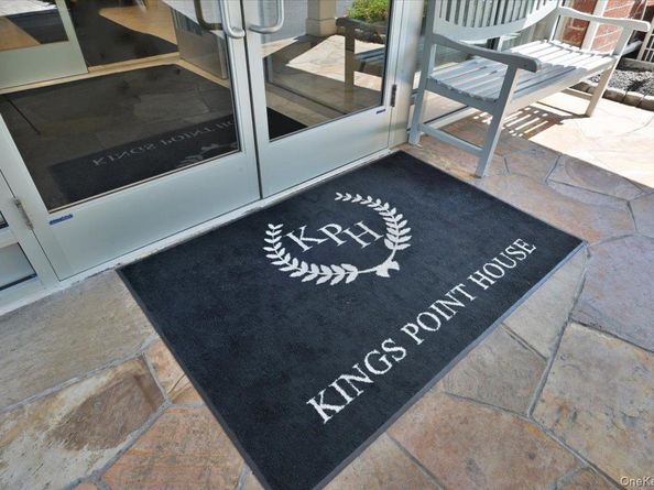 320 E Shore Road C, Great Neck NY 11023