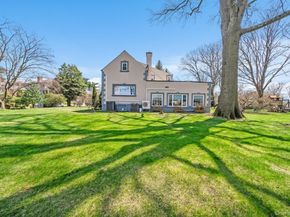 191 Dunwoodie Street, Yonkers NY 10704