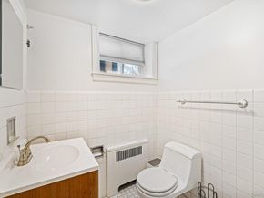 191 Dunwoodie Street, Yonkers NY 10704