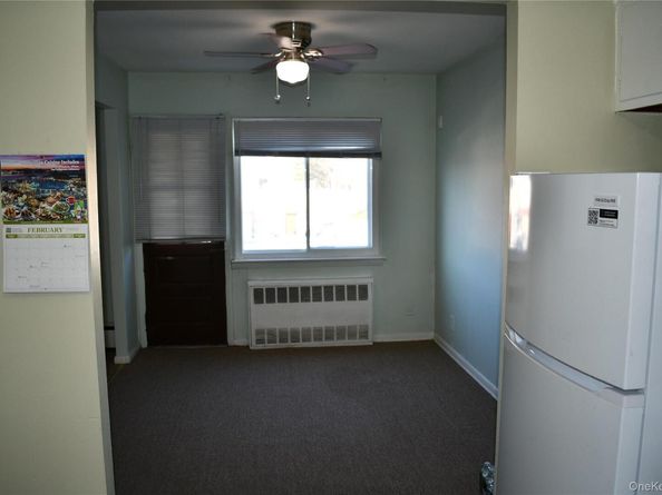 158-04 84 Road, Jamaica Hills NY 11432
