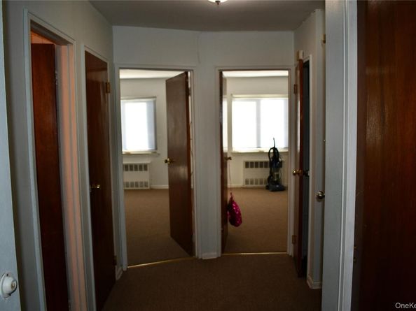 158-04 84 Road, Jamaica Hills NY 11432