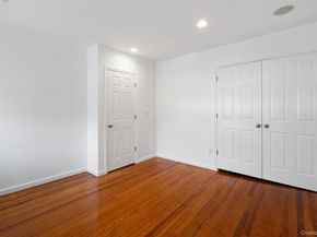 92-40 245th Street, Floral Park NY 11001