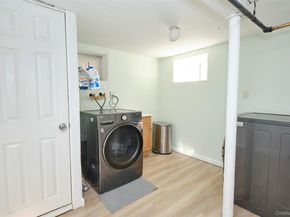92-40 245th Street, Floral Park NY 11001