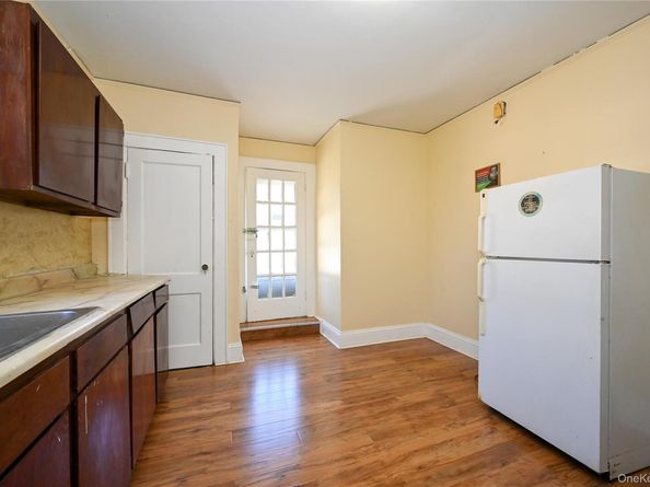 598 Beach 19th Street, Far Rockaway NY 11691