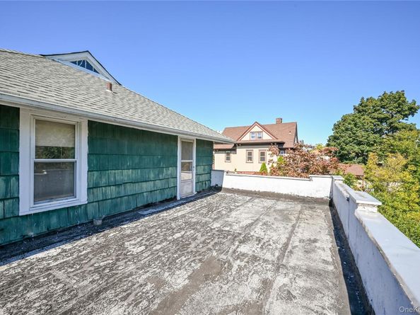 598 Beach 19th Street, Far Rockaway NY 11691
