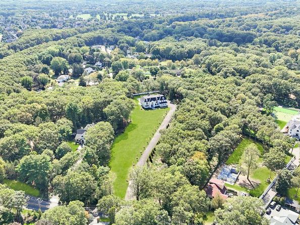 19 Carman Road, Dix Hills NY 11746