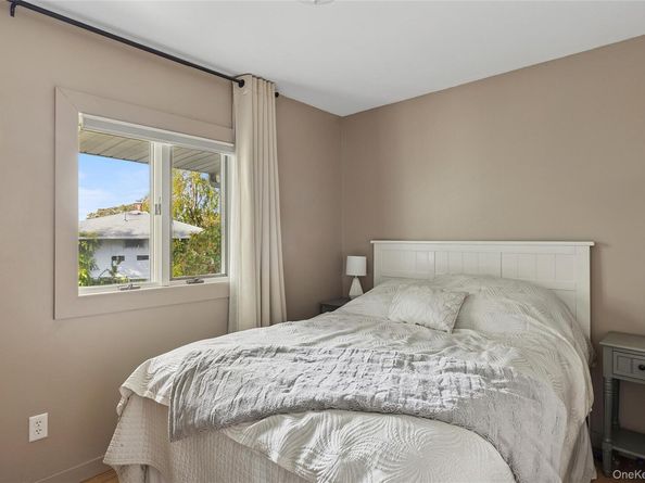 19 Partridge Lane, East Setauket NY 11733