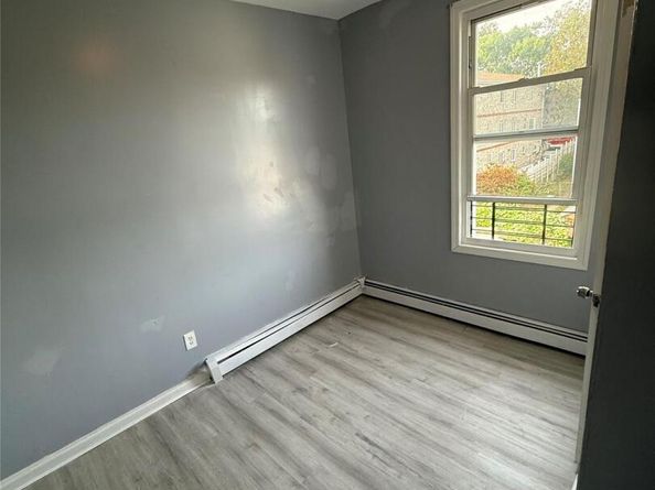 2343 Gleason Avenue, Bronx NY 10462