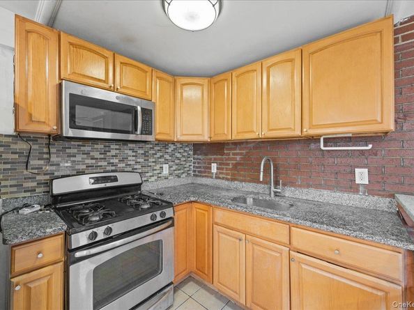 3607 Irwin Avenue, Bronx NY 10463