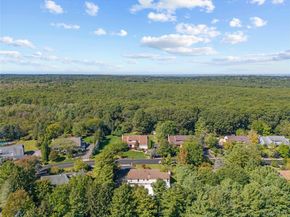 6 Clearmeadow Lane, Woodbury NY 11797