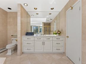 6 Clearmeadow Lane, Woodbury NY 11797