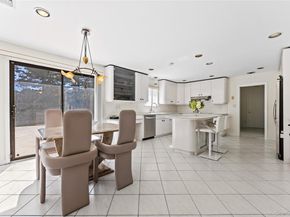 6 Clearmeadow Lane, Woodbury NY 11797