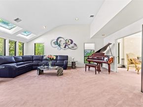 6 Clearmeadow Lane, Woodbury NY 11797