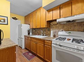 88-25 155 Avenue 2B, Howard Beach NY 11414