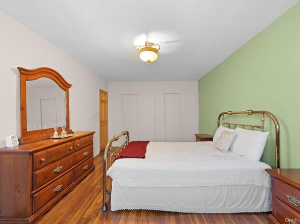 88-25 155 Avenue 2B, Howard Beach NY 11414