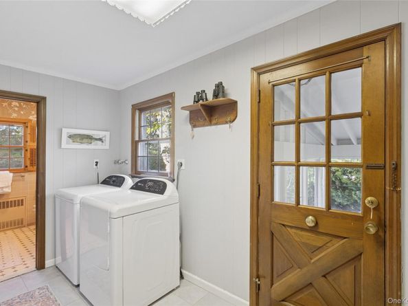 16 Primrose Lane, Aquebogue NY 11931