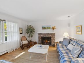 16 Primrose Lane, Aquebogue NY 11931