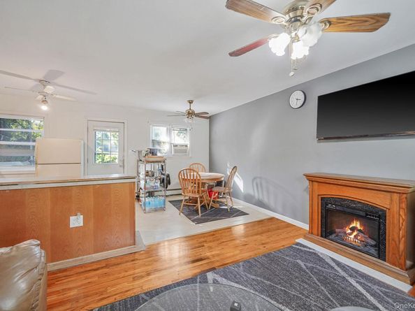 2812 Sipp Avenue, Medford NY 11763