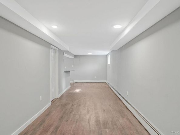 2812 Sipp Avenue, Medford NY 11763