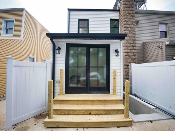 5218 Avenue M, Brooklyn NY 11234