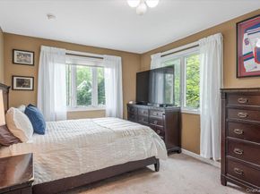 11 Fishermans Drive, Port Washington NY 11050