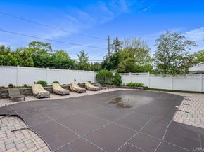 11 Fishermans Drive, Port Washington NY 11050