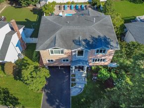 11 Fishermans Drive, Port Washington NY 11050