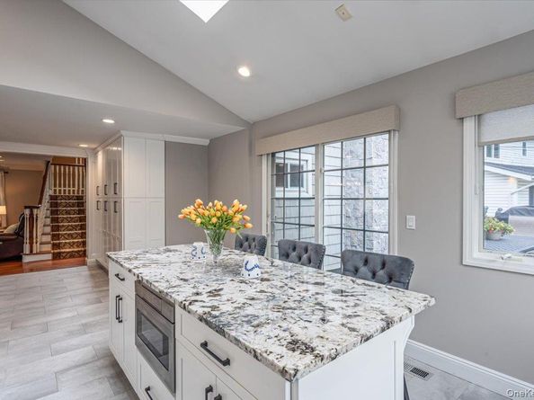 11 Fishermans Drive, Port Washington NY 11050