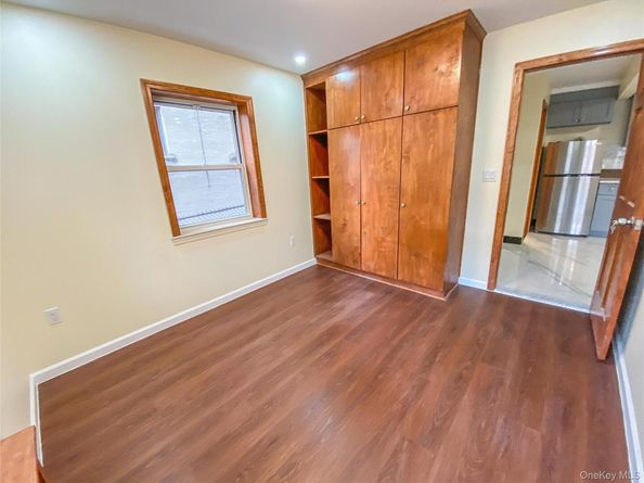 1318 Mace Avenue, Bronx NY 10469